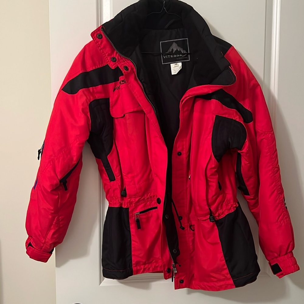 Vitesse by Couloir - Women's Red Snowboard Jacket Size 10